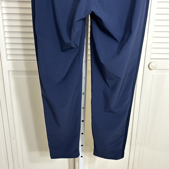 Athleta Brooklyn Ankle Navy Blue Pants Size 10 - Picture 9 of 12
